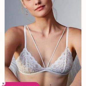 BRAND NEW Free People “Front Strap Triangle Bra”
